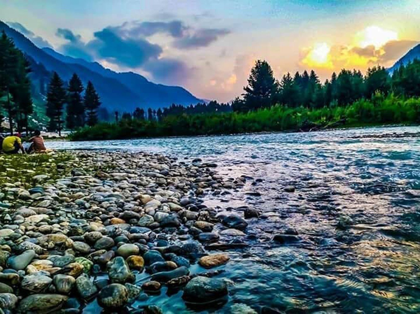 Jahaz Banda alpine meadow near Celine Resort